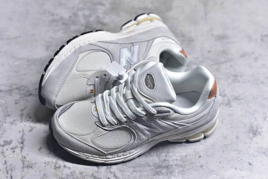 NB 2002R Exclusive Original Running Shoes