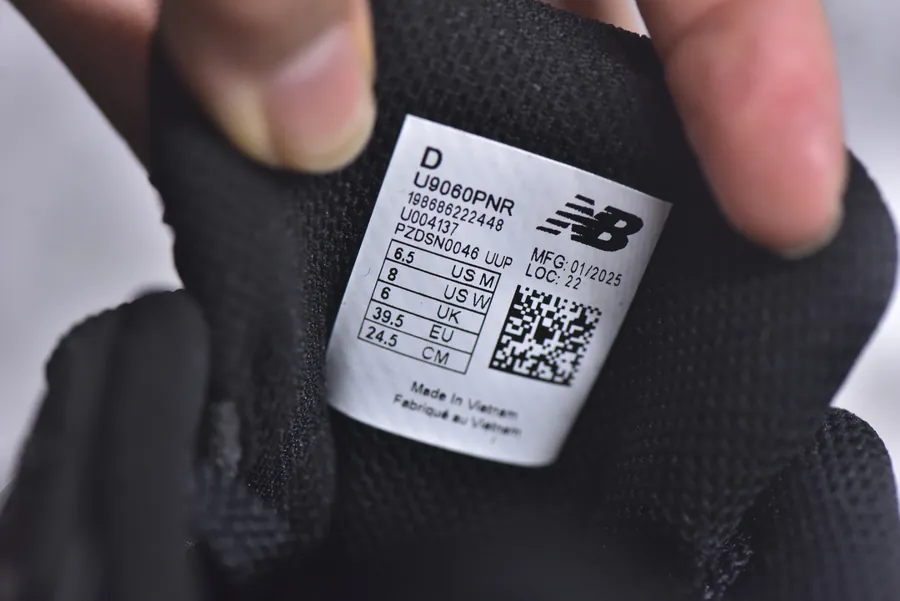 New Balance NB9060 Retro Sport Sneakers with Premium Materials