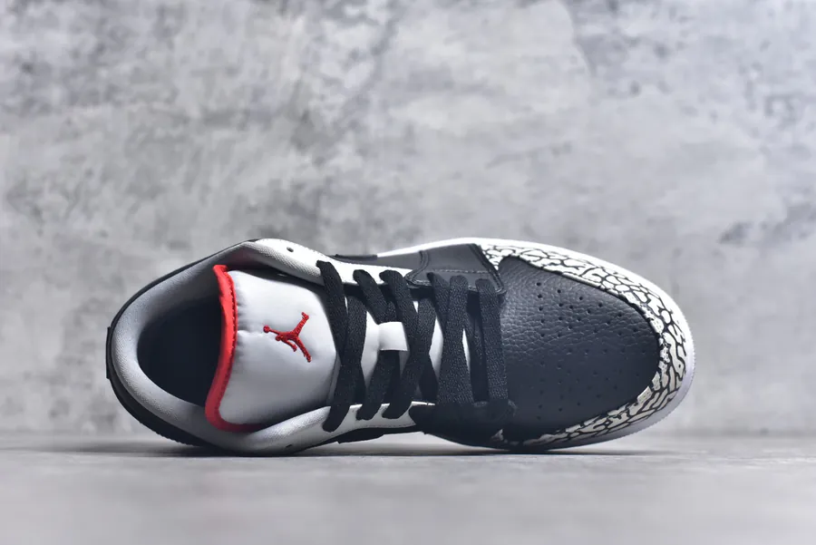 Air Jordan 1 Low in Black Cement