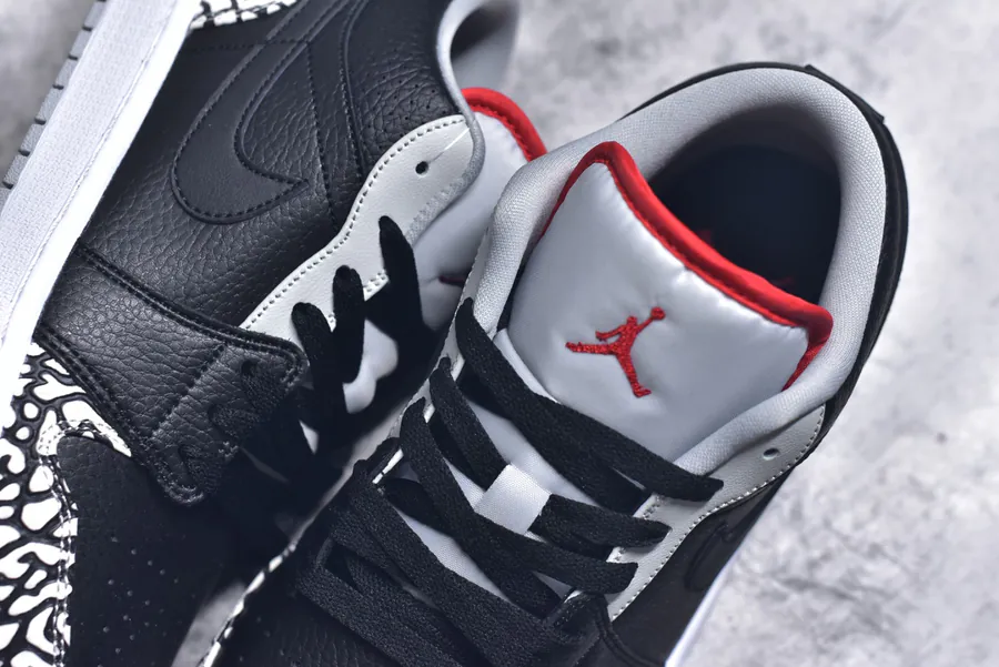 Air Jordan 1 Low in Black Cement