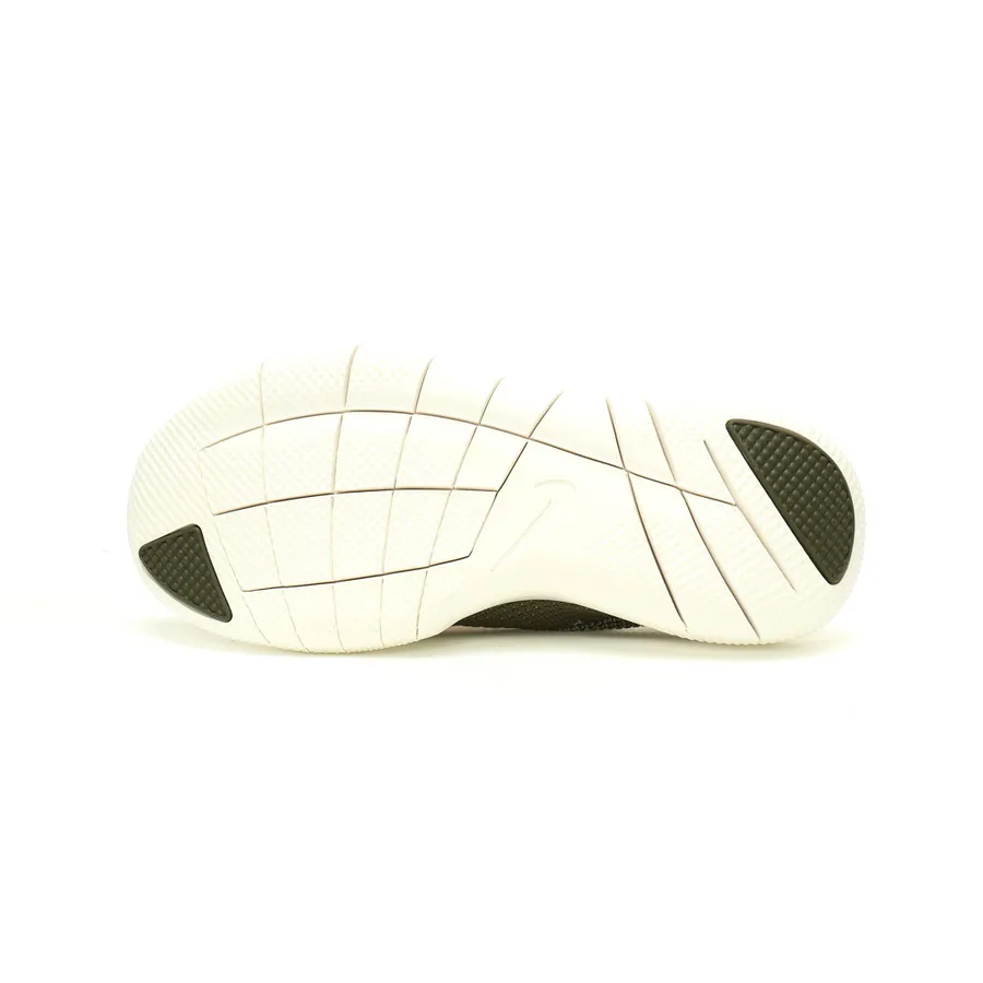 Nike Free 2025 Knit Lightweight Sneaker