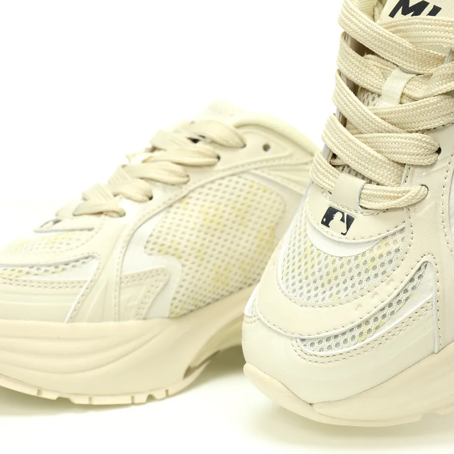 MLB Chunky Curve Mesh Sneaker Vintage Style