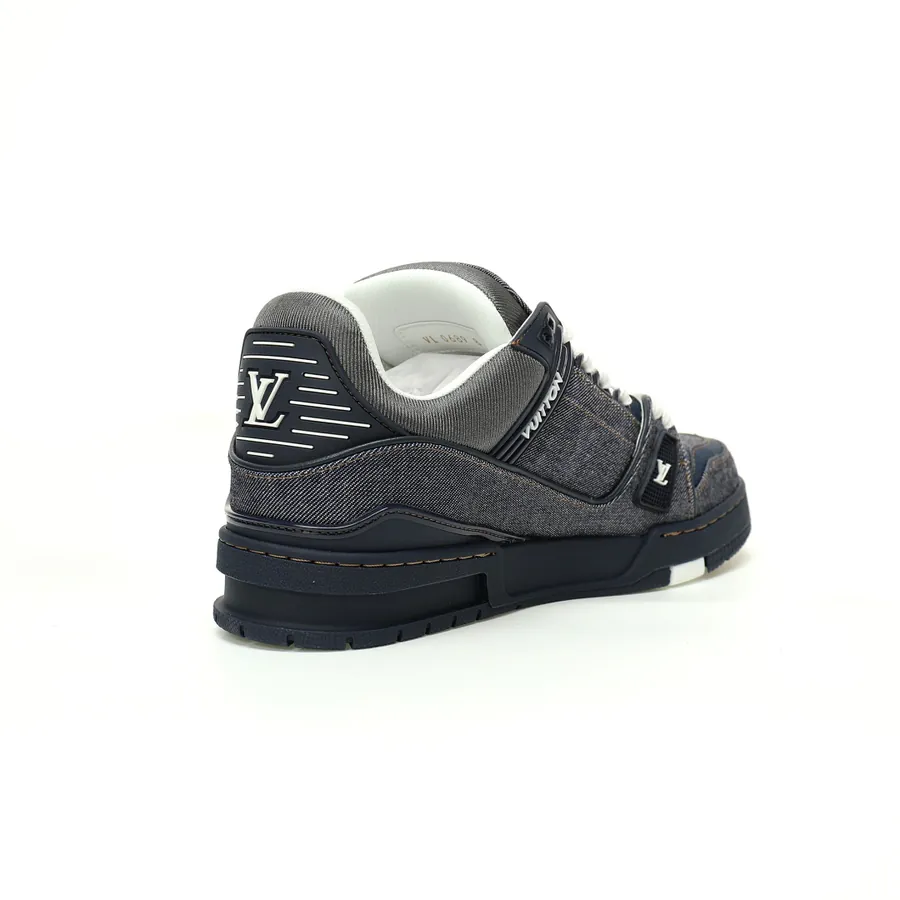 Louis Vuitton Trainer Sneaker Low in Denim Monogram