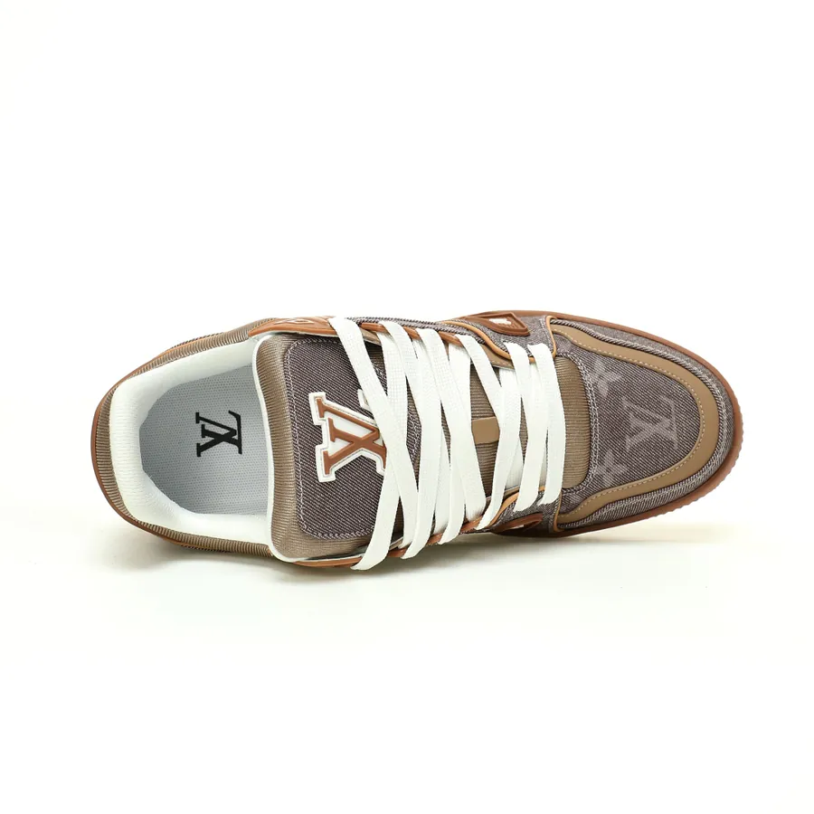 Louis Vuitton Trainer Sneaker Low in Denim Brown