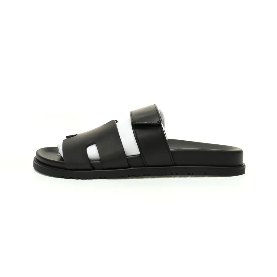 Hermès Chypre Sandals Classic Summer Style