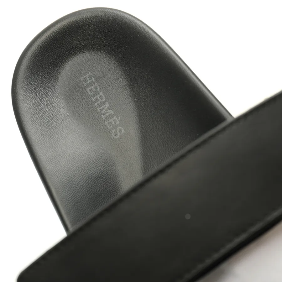 Hermès Chypre Sandals Classic Summer Style