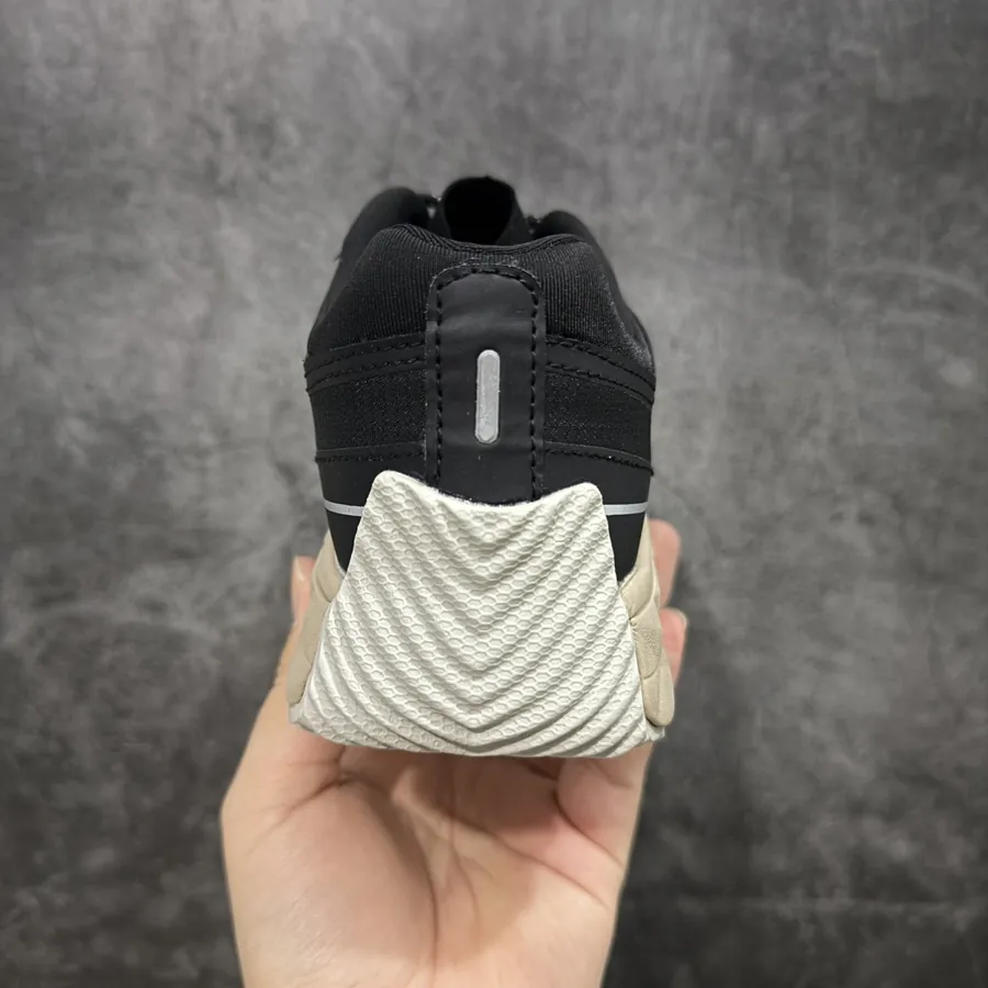 DESCENTE Comfort Soft Sliding耐磨 Low Top Lifestyle Sneakers