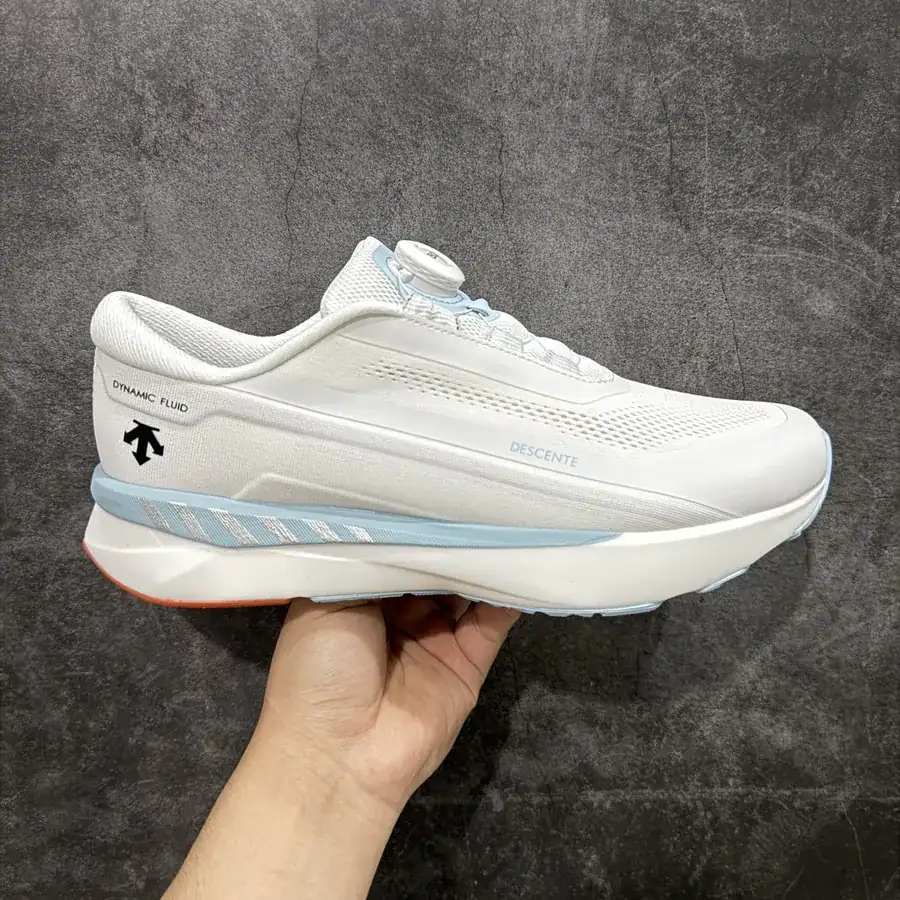 DESCENTE BOA Lightweight Cushioning Breathable Shoe for Men