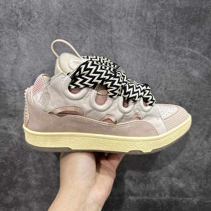 Lanvin Curb Sneakers Classic Color, Premium Craftsmanship