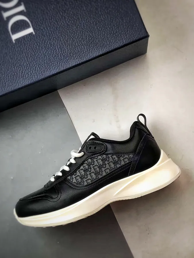 Dior B25 Oblique Runner Low Sneaker Black