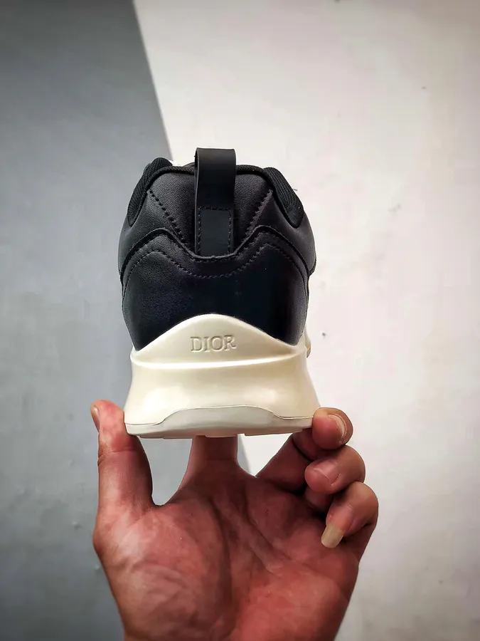 Dior B25 Oblique Runner Low Sneaker Black