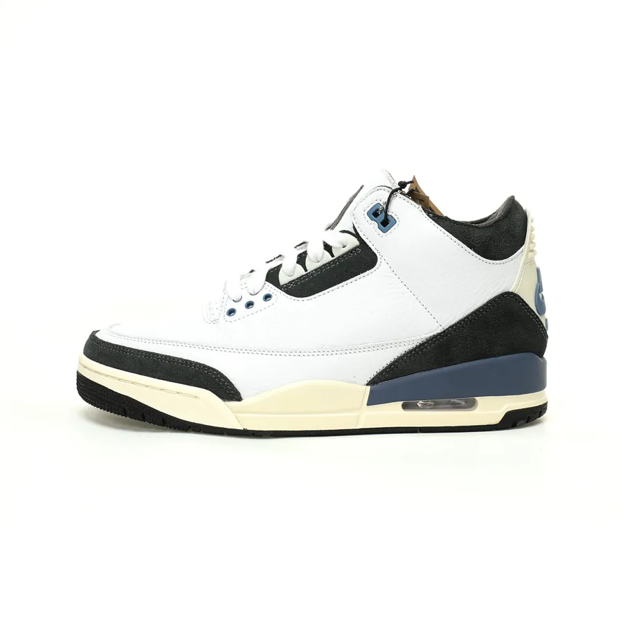 A Ma Maniére x Air 3 OG SP Diffused Blue