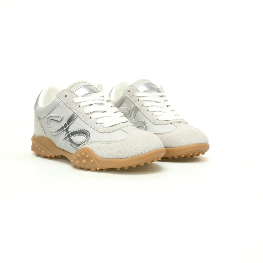GG CC Classic Leather Low Sneaker