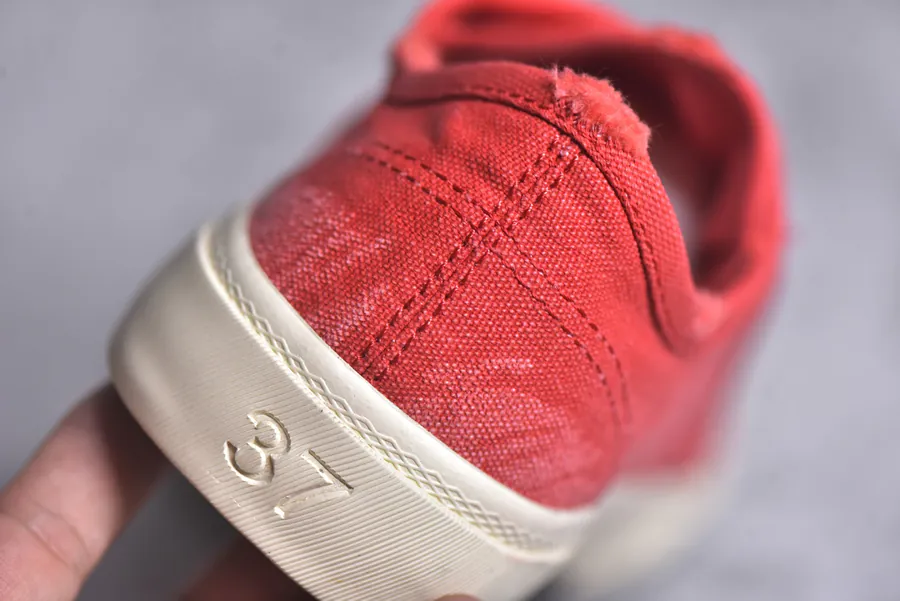 BALENCIAGA Paris Worn Effect Sneaker