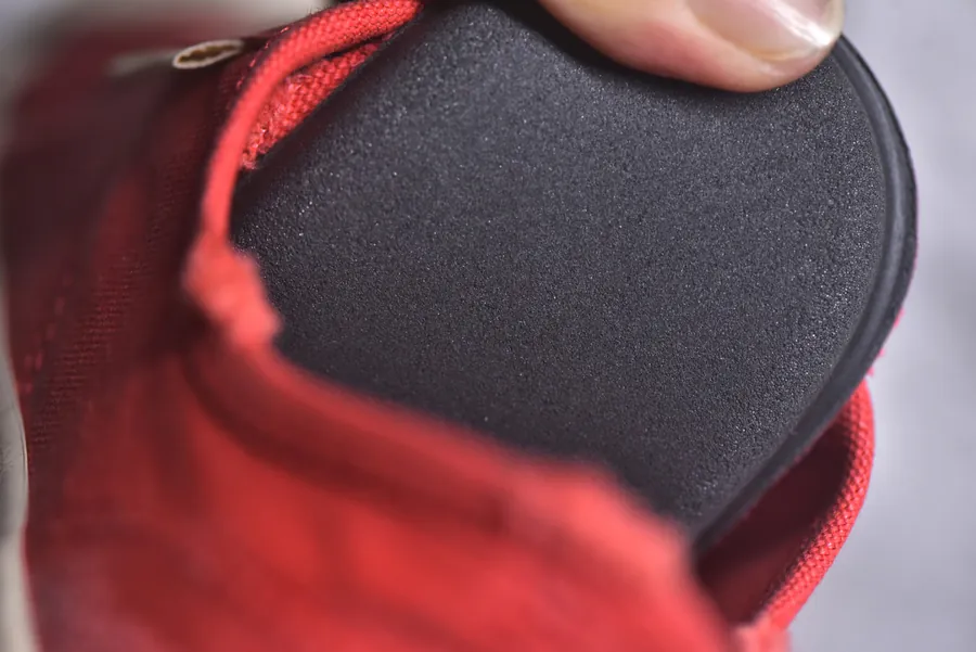 BALENCIAGA Paris Worn Effect Sneaker