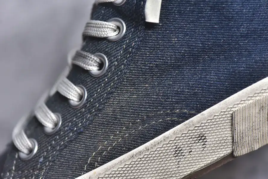 BALENCIAGA Paris Worn Effect Low Top Canvas Sneakers