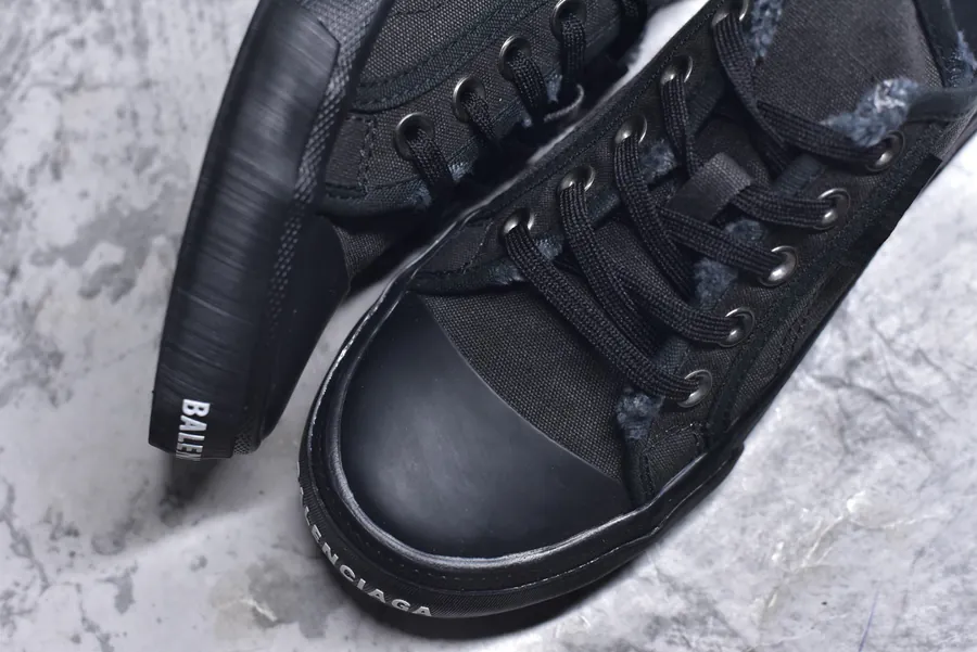BALENCIAGA Black Low Top Canvas Sneakers with Brand Logo