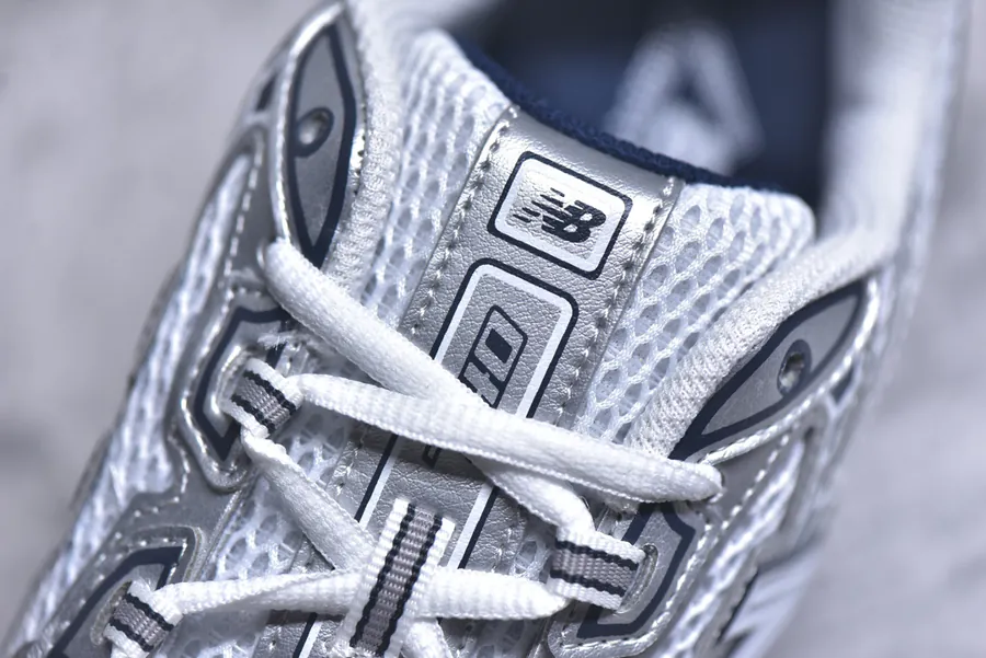 New Balance NB740 Vintage Style Sneakers