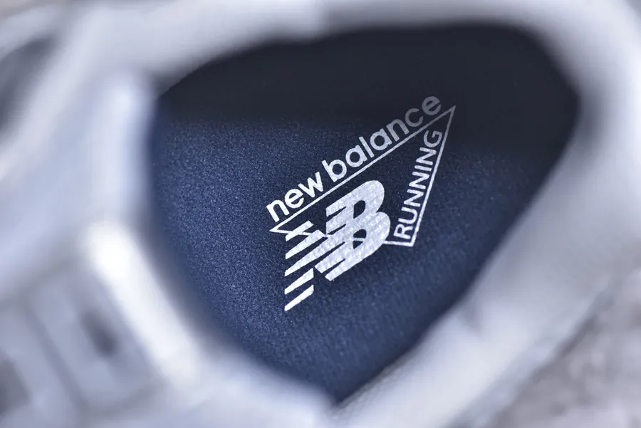 New Balance NB740 Vintage Style Sneakers