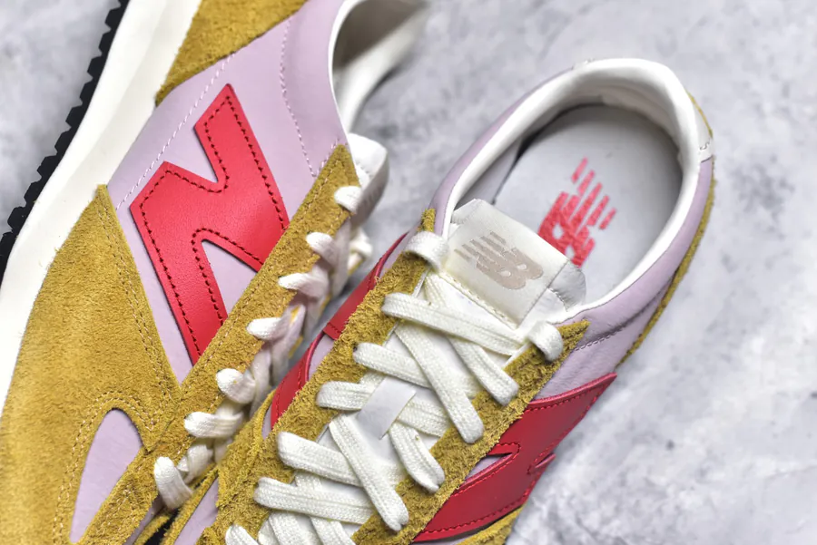New Balance NB 471 Vintage Style Sneaker