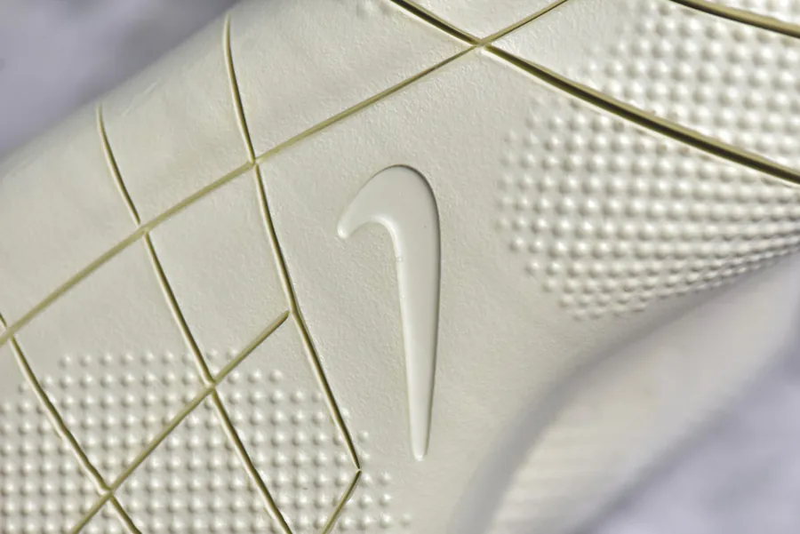 Nike Free 2025 Flyknit Running Shoes