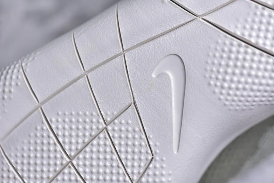 Nike Free 2025 Flyknit Running Shoes