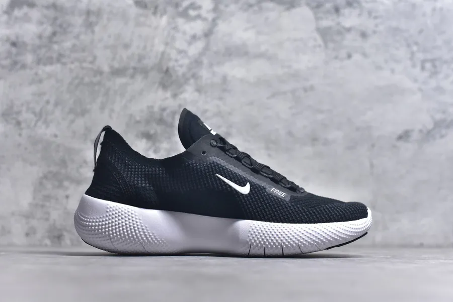 Nike Free 2025 Flyknit Running Shoes