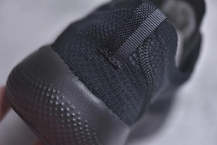 Nike Free 2025 Flyknit Mesh Sneakers
