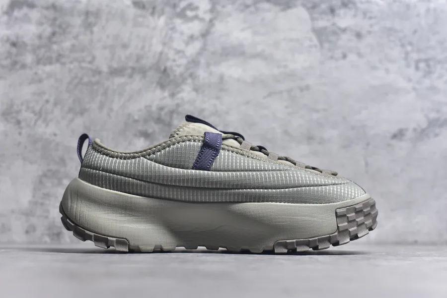 The North Face NEVER STOP Comfortable and Versatile Low Top Lifestyle Sneakers