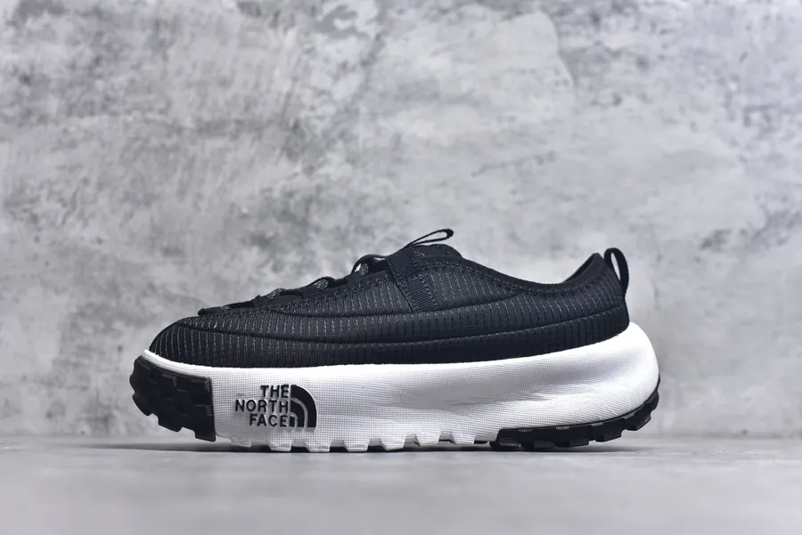 The North Face NEVER STOP Comfortable and Versatile Low Top Casual Shoes
