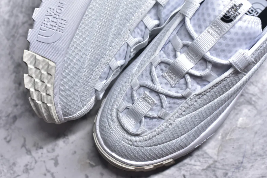 The North Face NEVER STOP Comfortable and Versatile Low Top Casual Shoes