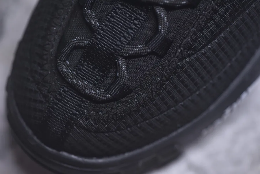 The North Face NEVER STOP Comfortable and Versatile Low Top Lifestyle Sneaker