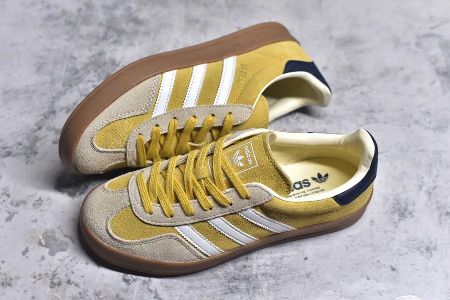 AD Gazelle Indoor Trainers 90s Classic Retro Style