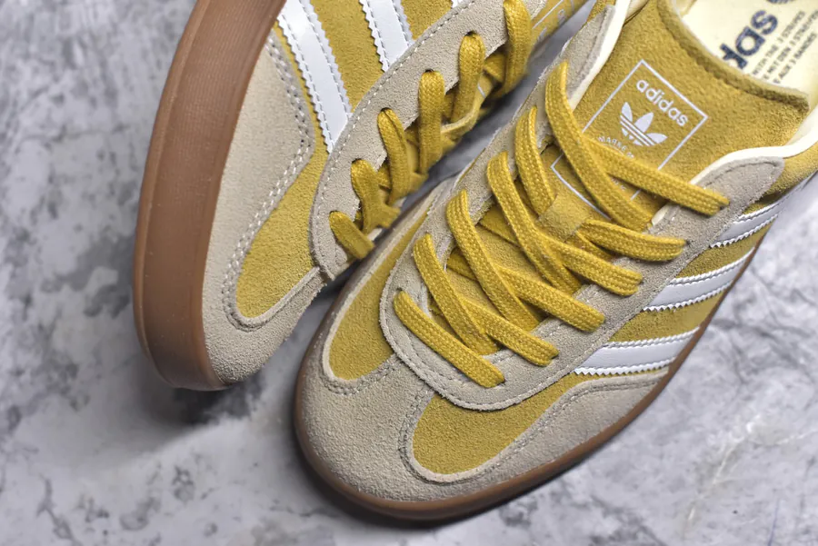 AD Gazelle Indoor Trainers 90s Classic Retro Style