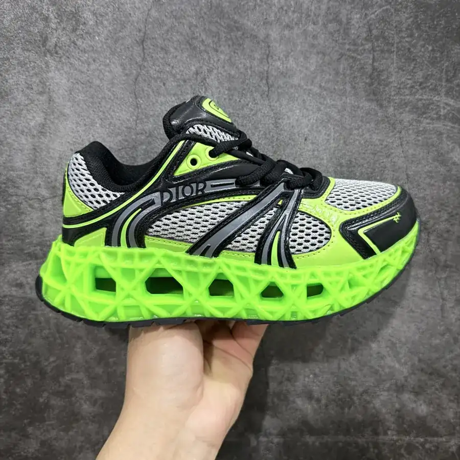 DIO B35 Dad Shoes