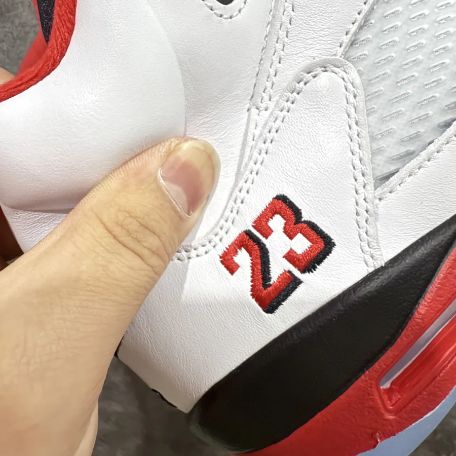Air Jordan 5 Retro Fire Red Black Tongue