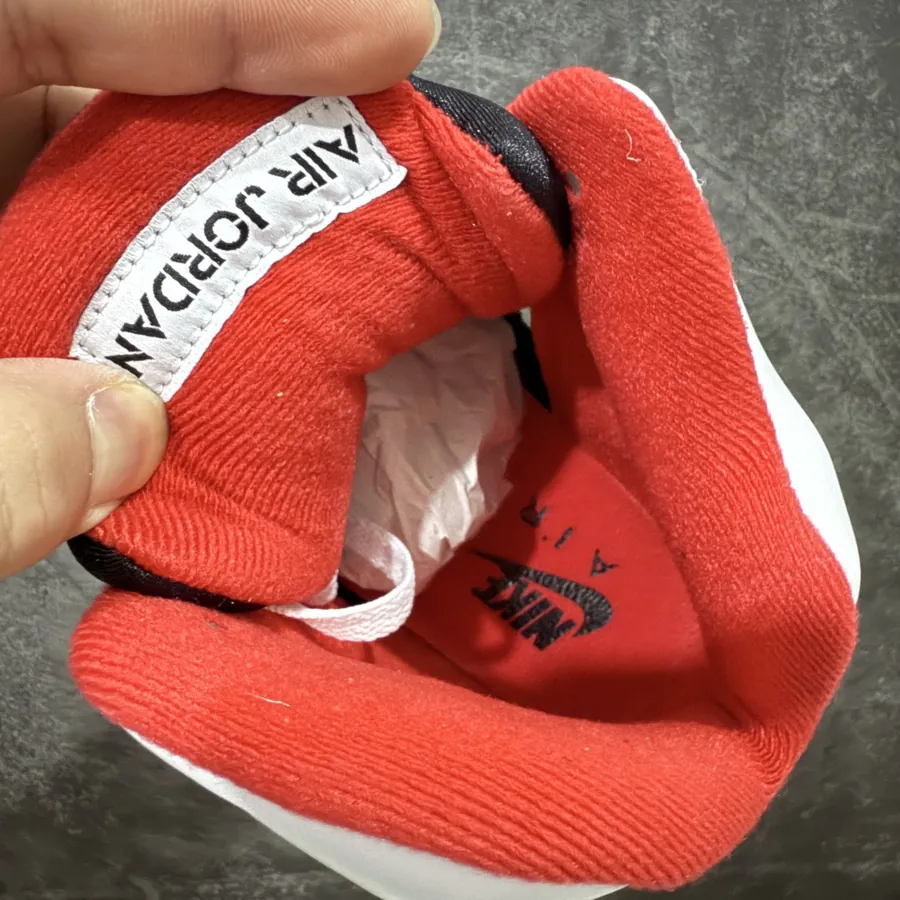 Air Jordan 5 Retro Fire Red Black Tongue
