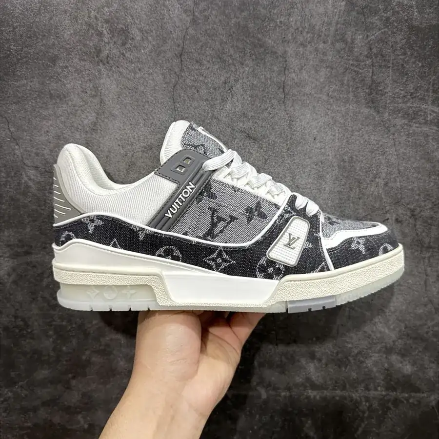 LV Trainer in Grained Calfskin