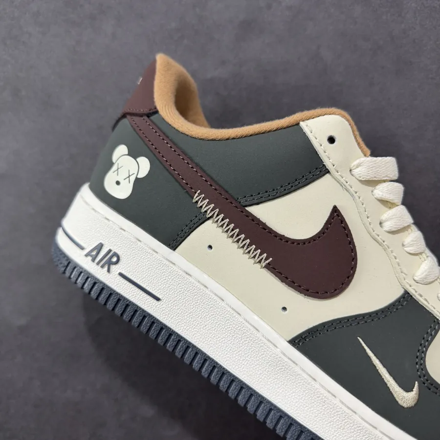 Nk Air Force 1'07 Custom Color Low Top Sneaker