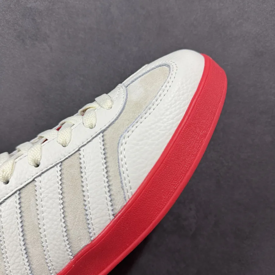 Supreme x Ad Samba Og Custom Color Low Top Sneakers