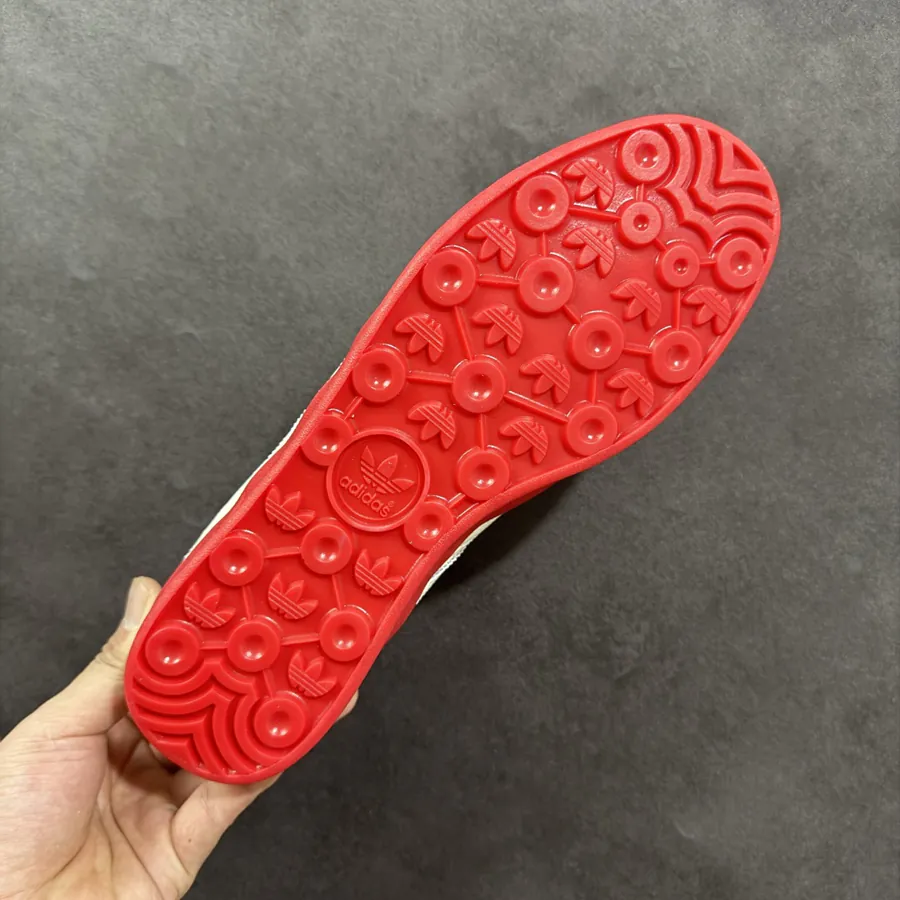 Supreme x Ad Samba Og Custom Color Low Top Sneakers