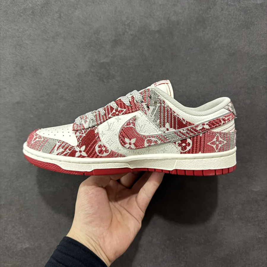Nike SB Dunk Low LV Collaboration Gray Red Denim