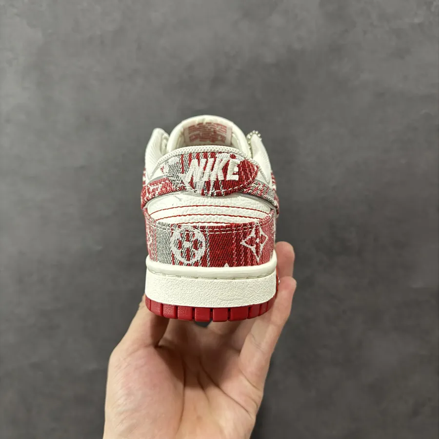 Nike SB Dunk Low LV Collaboration Gray Red Denim