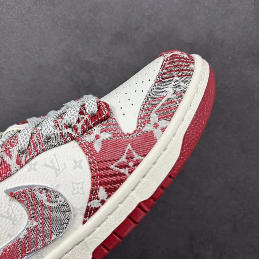 Nike SB Dunk Low LV Collaboration Gray Red Denim