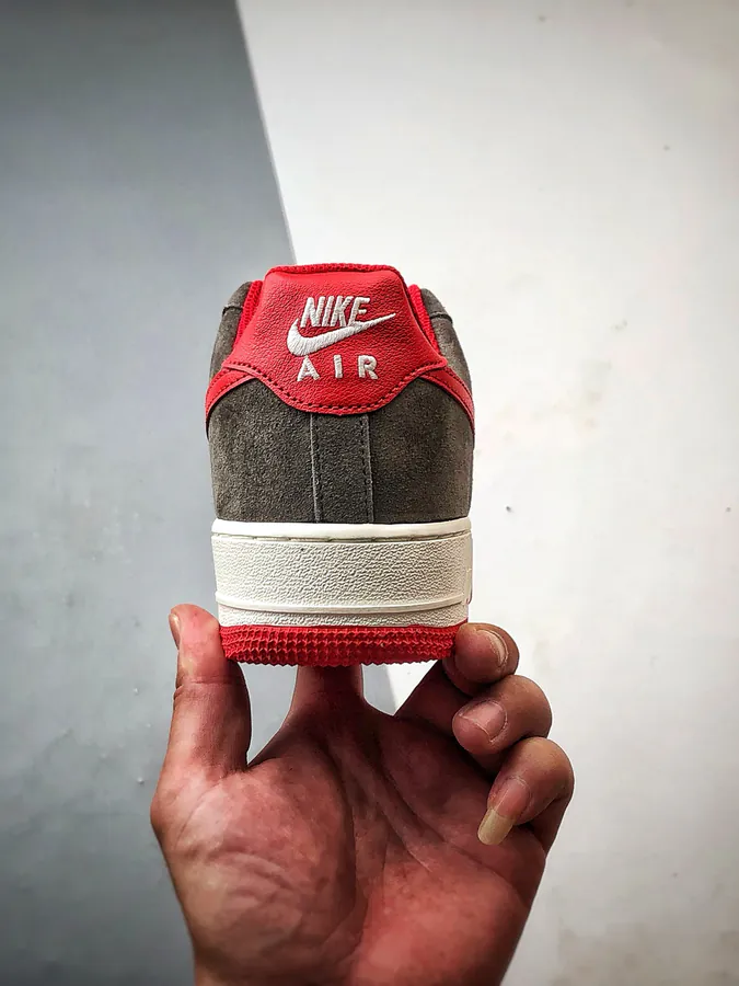 Exclusive Original Air Force 1 07 Low Brown Red