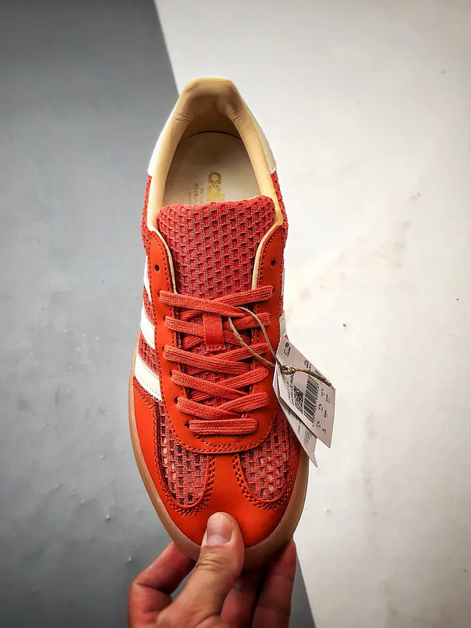 Ad Originals Gazelle Indoor Orange