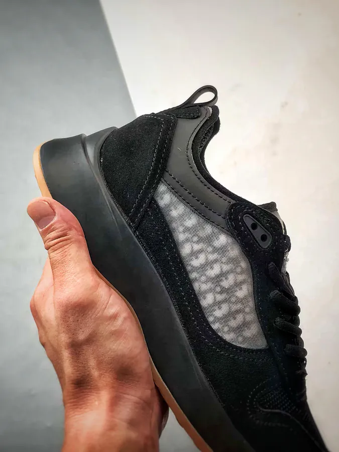 Dior B25 Oblique Runner Sneaker Black