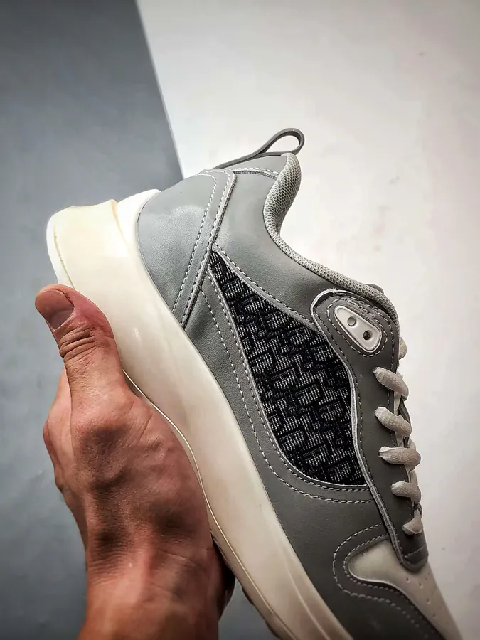 Dior B25 Oblique Runner Sneaker White and Grey