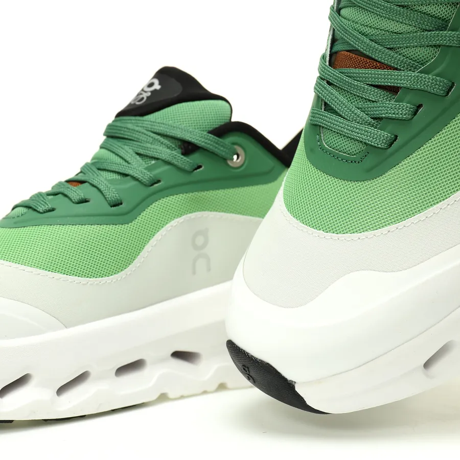 ON Running x LOE Oudtilt 2.0 Low Top Sneaker
