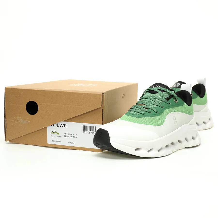 ON Running x LOE Oudtilt 2.0 Low Top Sneaker